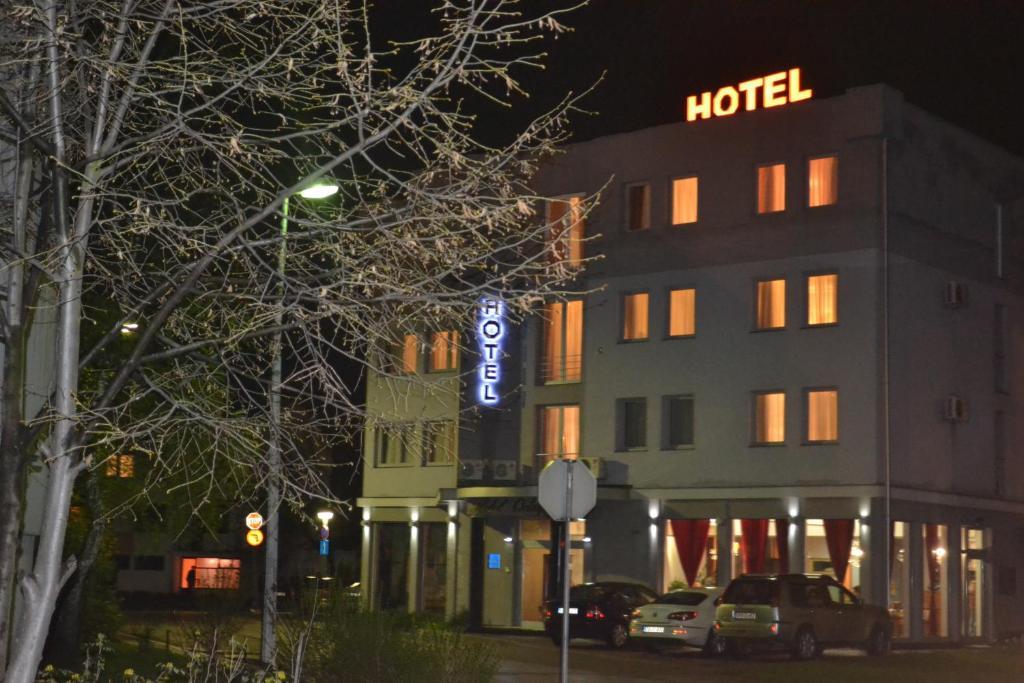 Hotel Octagon Saraievo Exterior foto