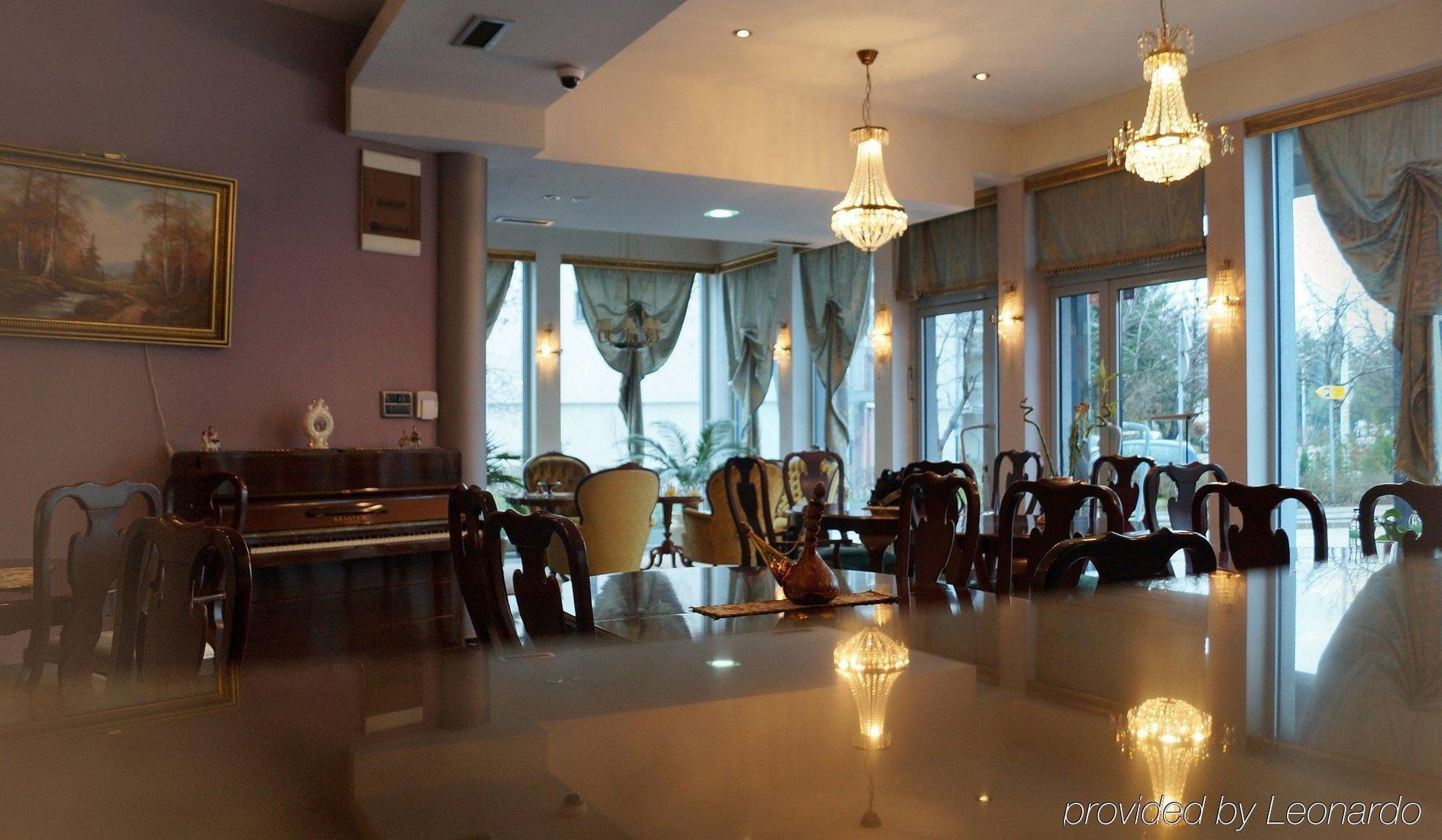 Hotel Octagon Saraievo Exterior foto
